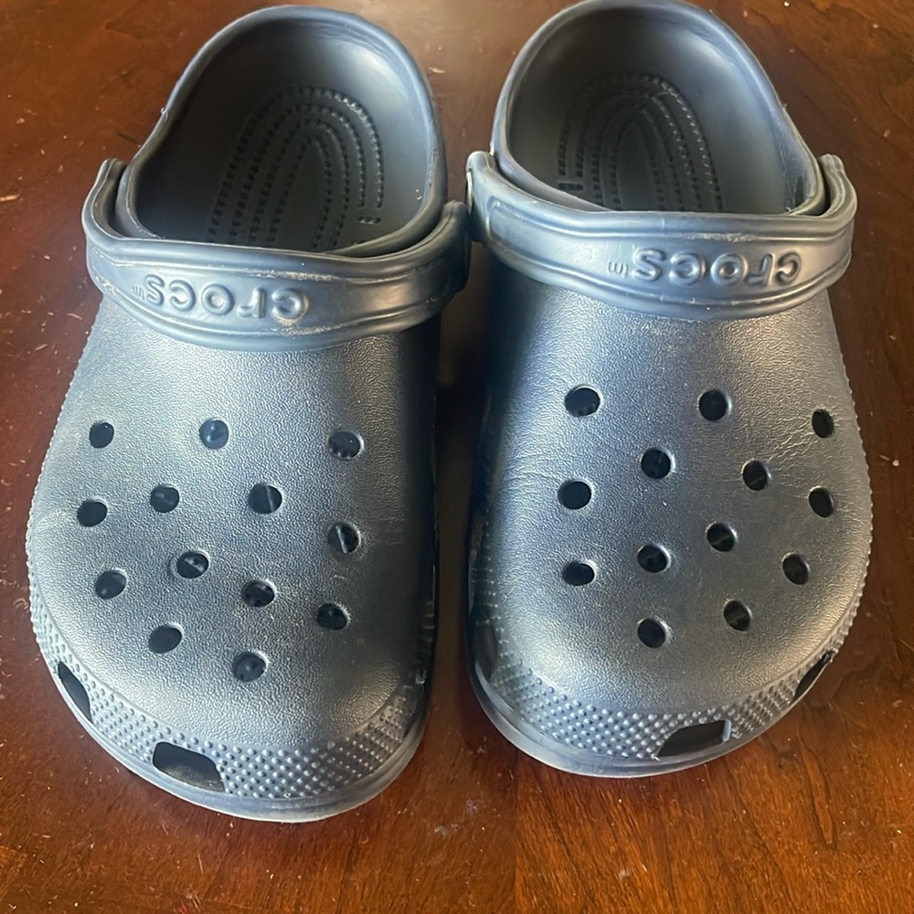 Kids navy blue crocs
